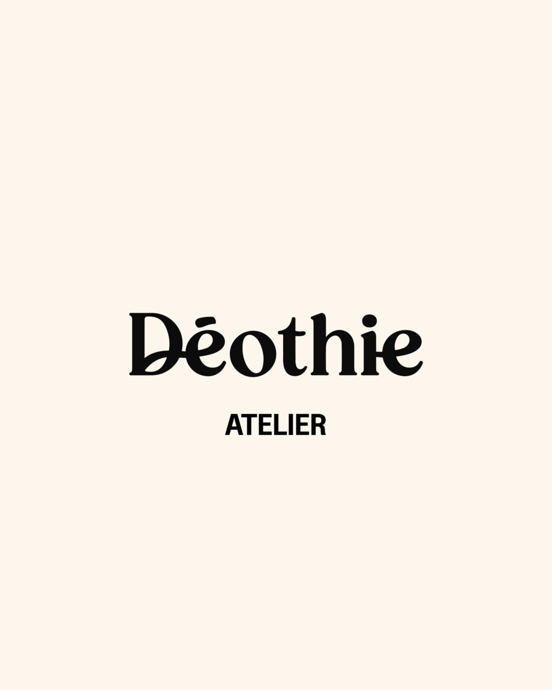 Logotype Déothie, identité visuelle artisanale imaginée par l’agence Pois Chiche Design à Lorient.