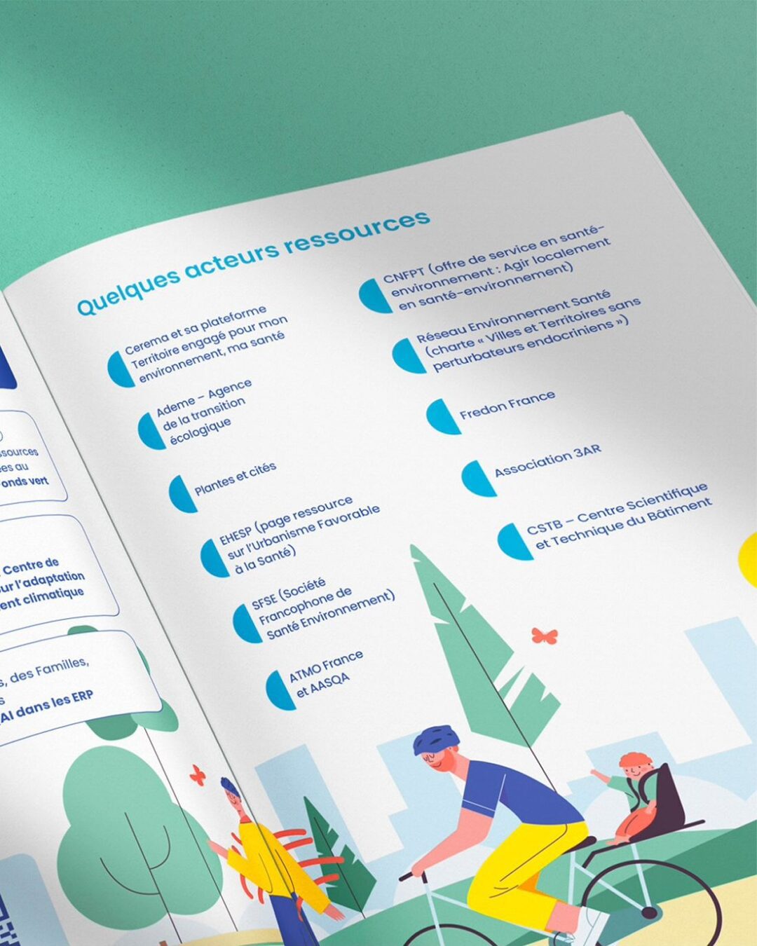 Pages intérieures de la brochure du Réseau français Villes-Santé avec textes, illustrations et mise en page éditoriale.