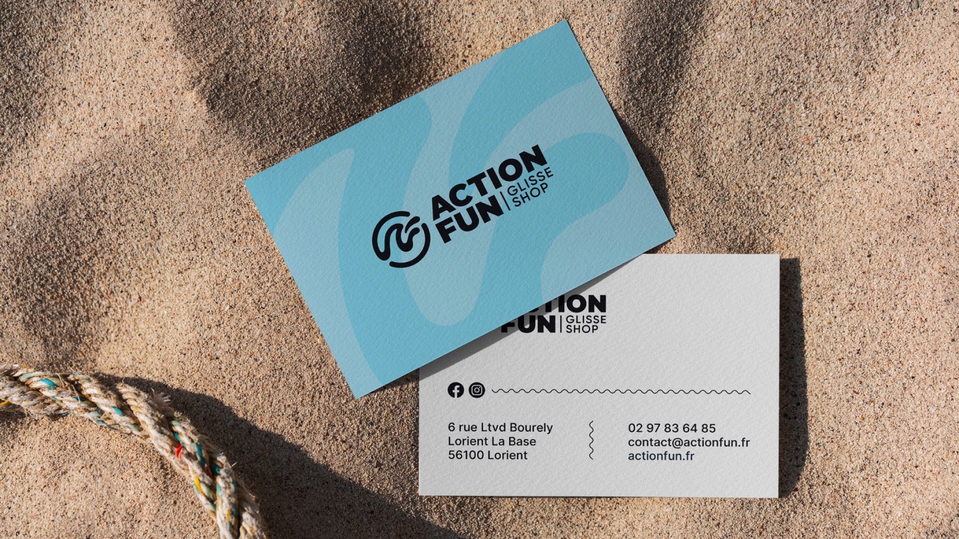 Carte de visite Action Fun créée dans le cadre de la refonte de l’identité visuelle du glisse shop à Lorient